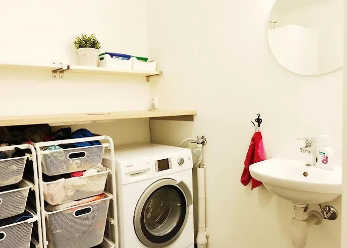 Apartament Townhouse In Quiet And Area With Free Parking